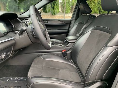 Used 2024 Jeep Grand Cherokee Altitude image 12