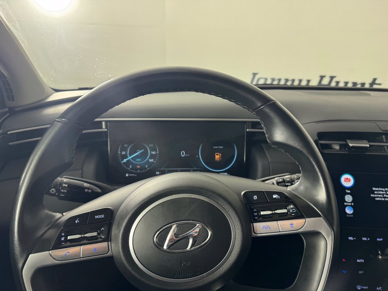 Used 2024 Hyundai Tucson SEL w/ Convenience Package FWD image 17