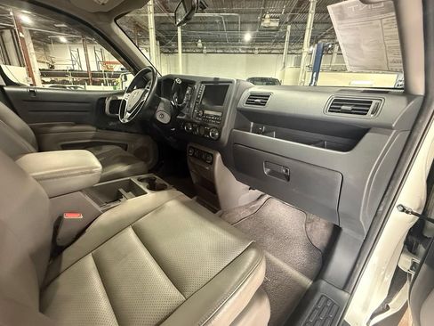 Used 2013 Honda Ridgeline RTL image 18