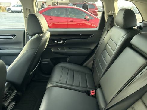 Used 2023 Honda CR-V EX-L image 9