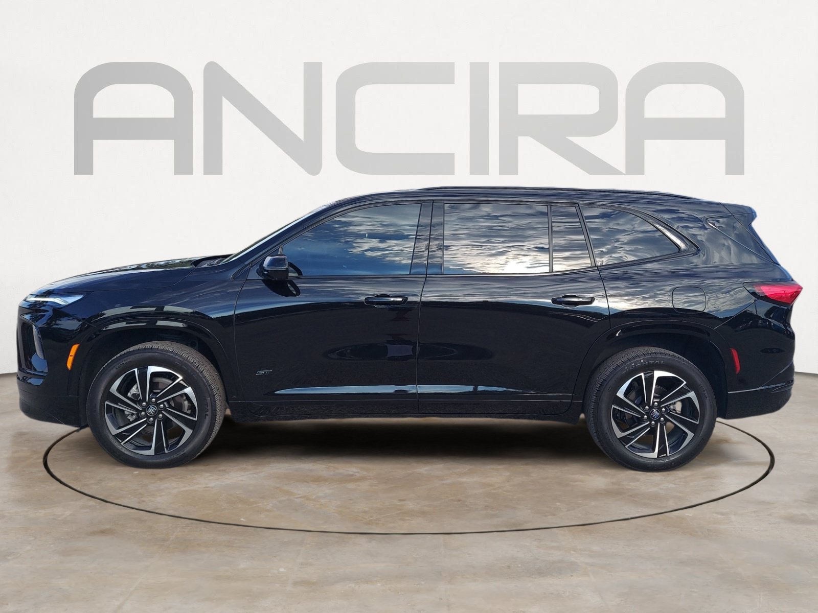 Used 2025 Buick Enclave Sport Touring w/ Power Package FWD image 7