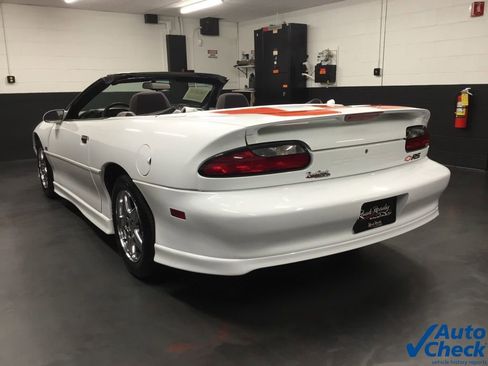 Used 1995 Chevrolet Camaro LT image 8