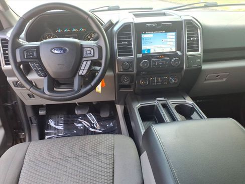Used 2016 Ford F150 XLT w/ Equipment Group 302A Luxury AWD/4WD image 10