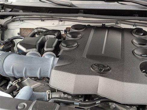 Used 2023 Toyota 4Runner Limited image 39