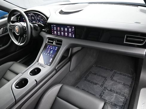 Certified 2025 Porsche Taycan RWD image 30