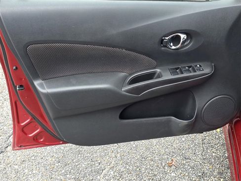 Used 2016 Nissan Versa Note SR image 26