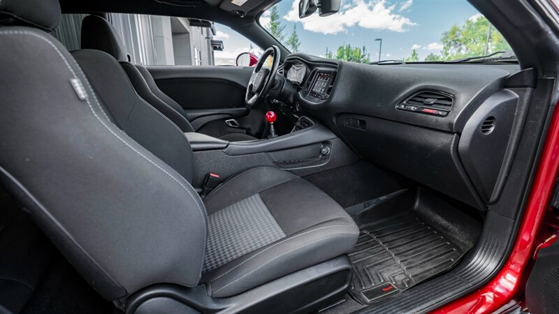 Used 2020 Dodge Challenger R/T Scat Pack RWD image 23
