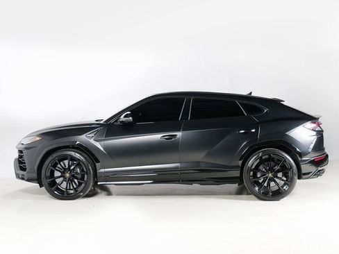 Used 2022 Lamborghini Urus image 6