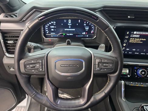 Used 2025 GMC Sierra 1500 Denali Ultimate AWD/4WD image 19