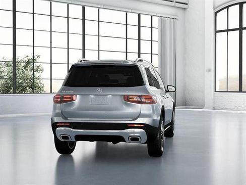 New 2026 Mercedes-Benz GLB 250 4MATIC image 23
