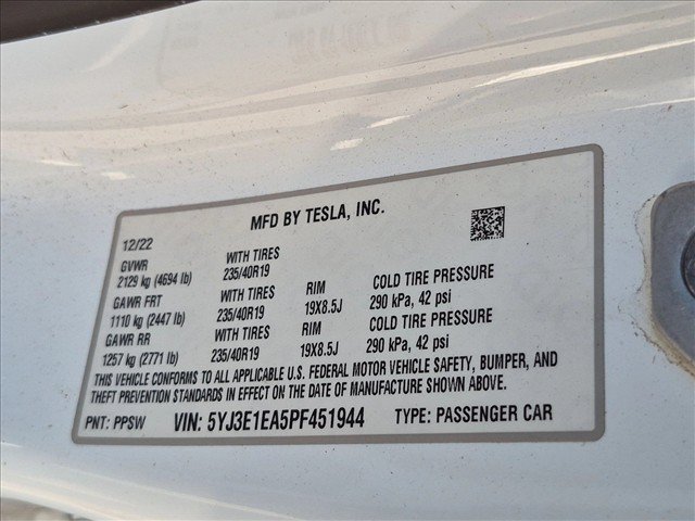 Used 2023 Tesla Model 3 Standard Range RWD image 15