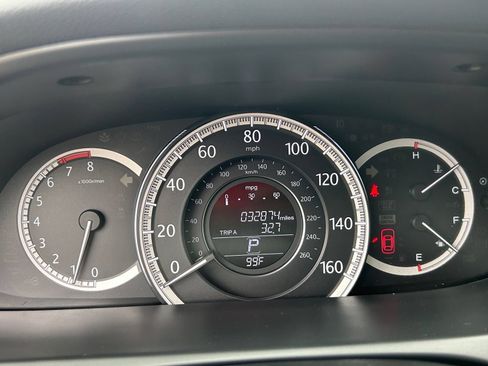 Used 2015 Honda Accord EX-L image 33