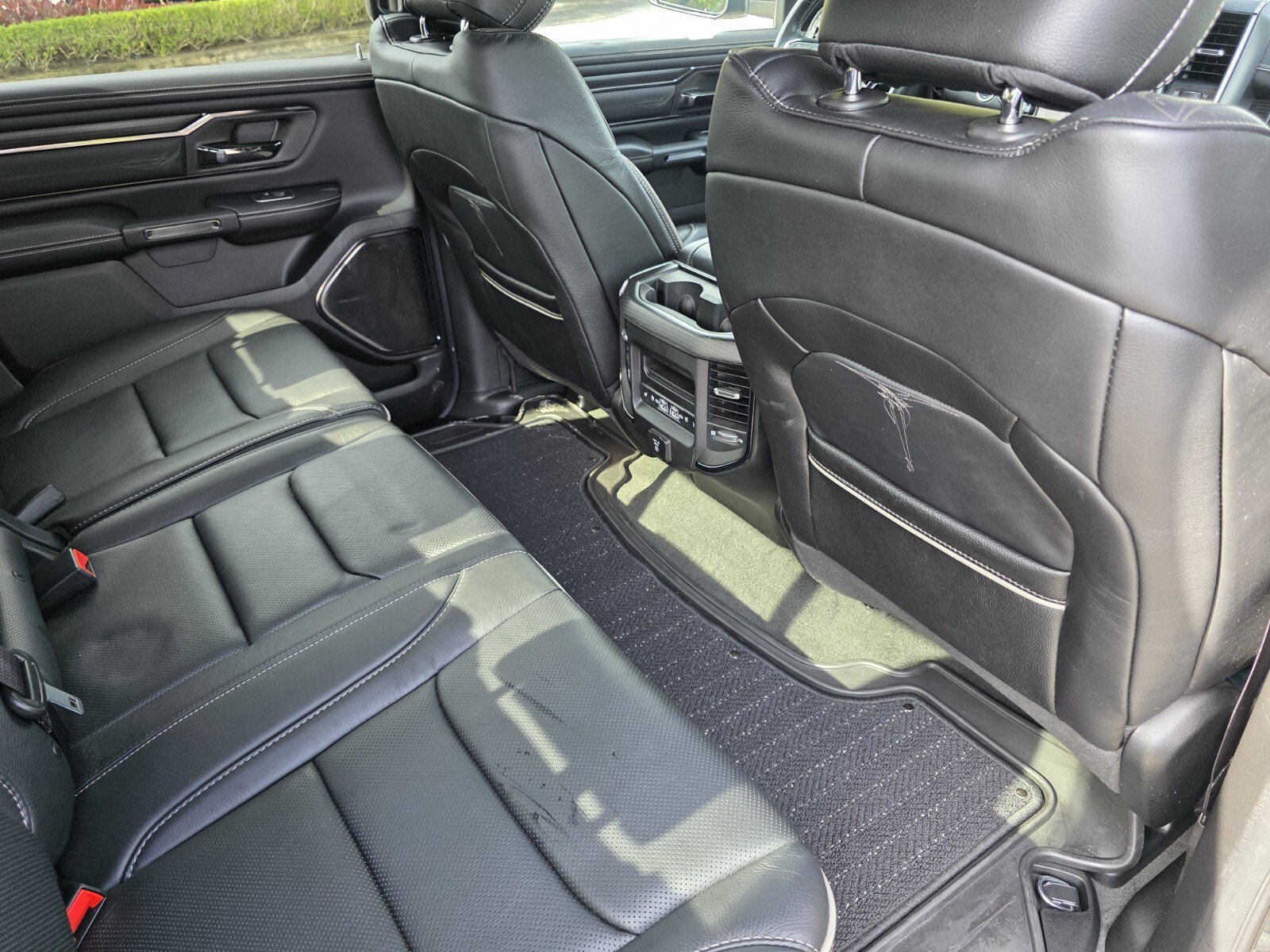 Used 2024 RAM 1500 Limited w/ Night Edition AWD/4WD image 31