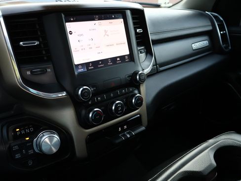 Used 2022 RAM 1500 Laramie AWD/4WD image 20