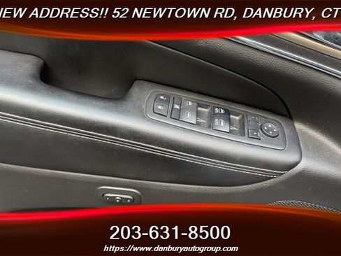 Used 2017 Jeep Grand Cherokee Limited AWD/4WD image 12