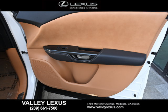 Certified 2023 Lexus RZ 450e Premium w/ Technology Package AWD/4WD image 21