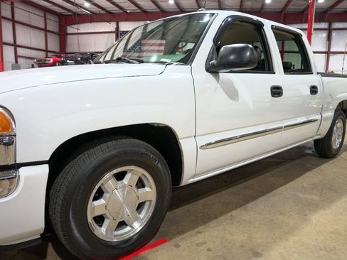 Used 2005 GMC Sierra 1500 SLT w/ Light Duty Power Package RWD image 35