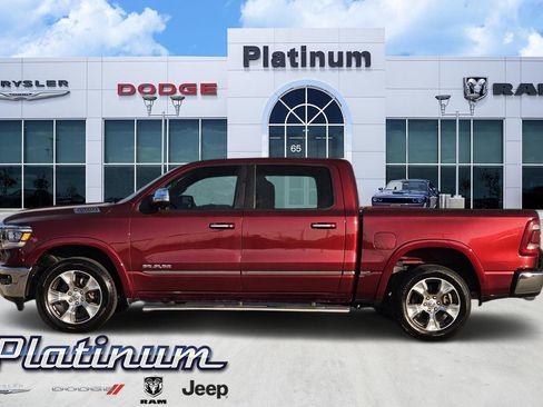 Used 2020 RAM 1500 Laramie AWD/4WD image 3