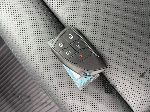 New 2026 GMC Terrain Denali w/ LPO, Floor Liner Package image 29