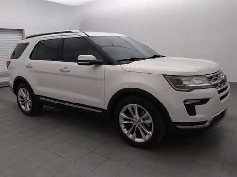 Used 2019 Ford Explorer Limited w/ Class III Trailer Tow Package image 11