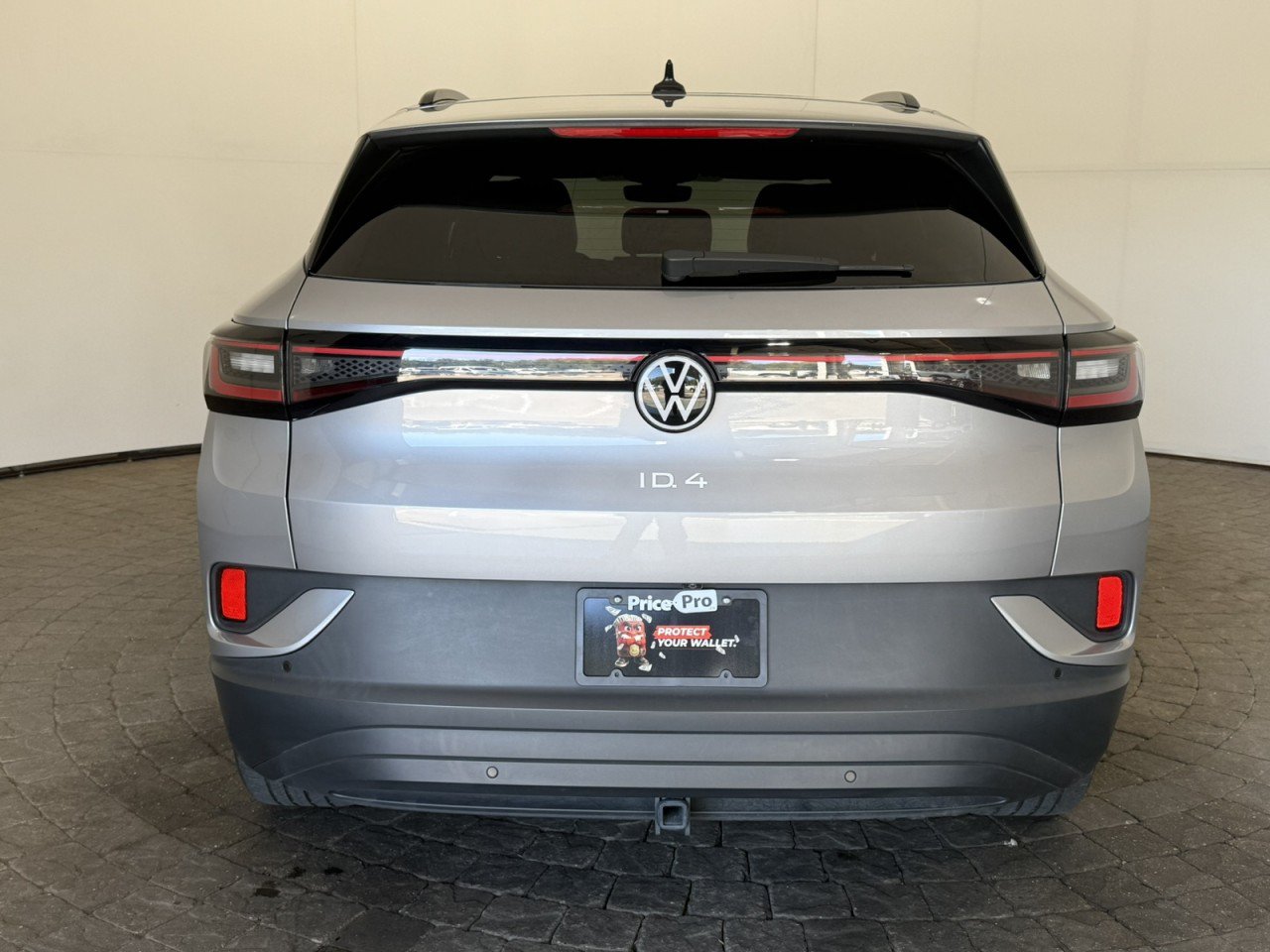 Used 2024 Volkswagen ID.4 Pro S AWD/4WD image 6