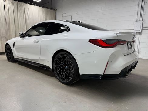 Used 2024 BMW M4 Coupe w/ M Driver's Package image 5