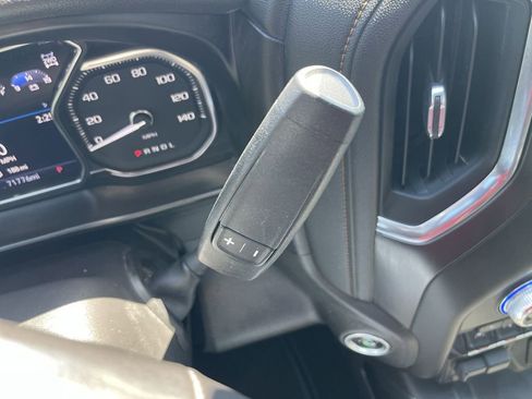 Certified 2021 GMC Sierra 1500 AT4 w/ AT4 Value Package AWD/4WD image 15
