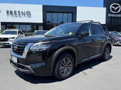 Used 2022 Nissan Pathfinder SV