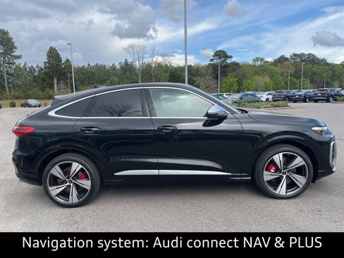 New 2026 Audi SQ5 Premium Plus AWD/4WD image 3