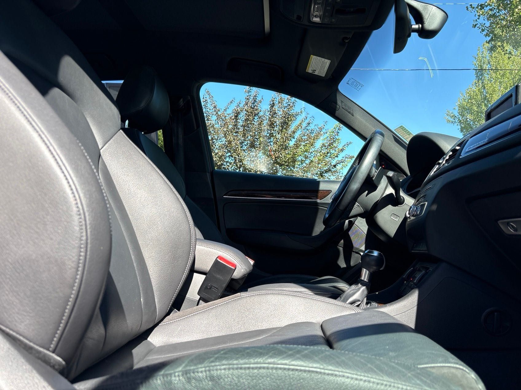 Used 2018 Audi Q3 2.0T Premium Plus w/ Premium Plus Package AWD/4WD image 16