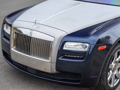 Used 2012 Rolls-Royce Ghost RWD image 9