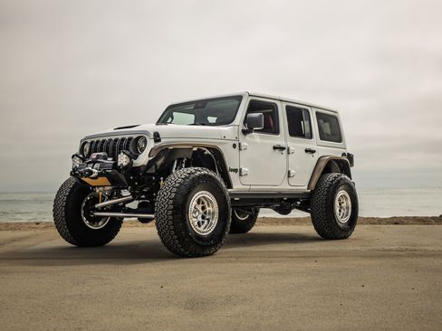 Used 2024 Jeep Wrangler Unlimited Rubicon 392 image 1