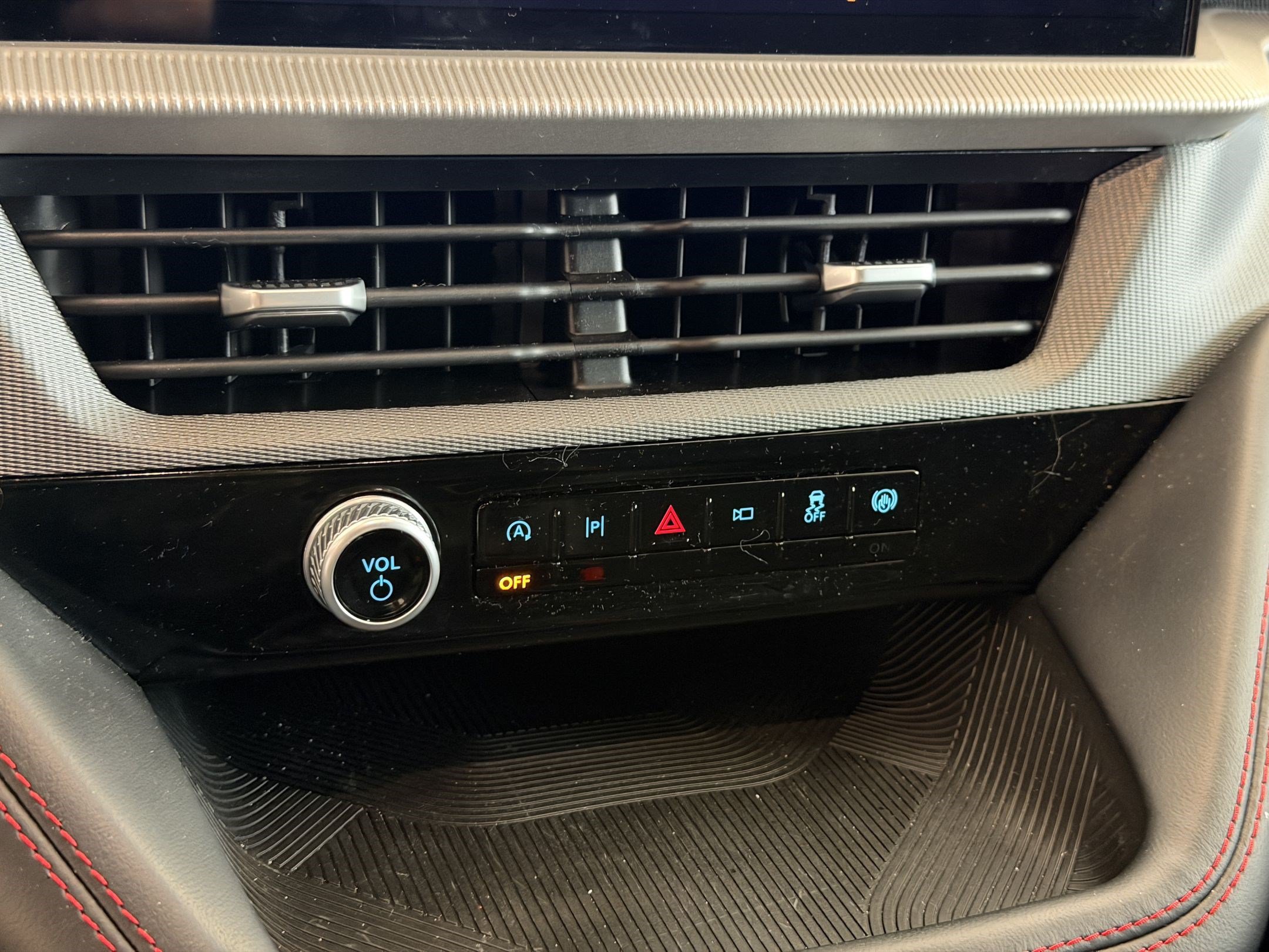 Used 2026 Ford Explorer ST w/ Sun And Sound Package AWD/4WD image 18