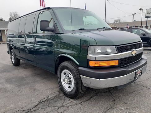 Used 2014 Chevrolet Express 3500 LT w/ LT Preferred Equipment Group image 4