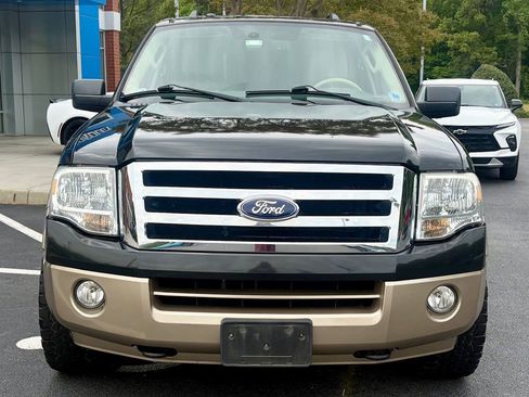 Used 2014 Ford Expedition EL XLT w/ Equipment Group 202A AWD/4WD image 3