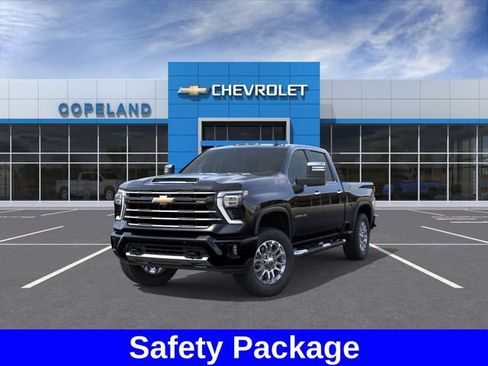 New 2026 Chevrolet Silverado 2500 LT w/ Z71 Chrome Sport Edition AWD/4WD image 9