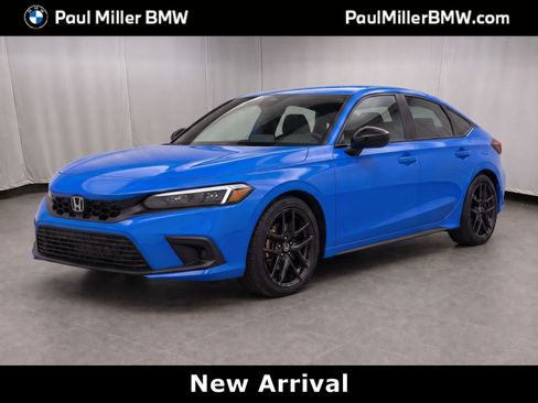Used 2024 Honda Civic Sport image 1