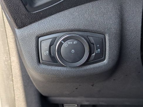 Used 2018 Ford Transit Connect XL FWD image 22