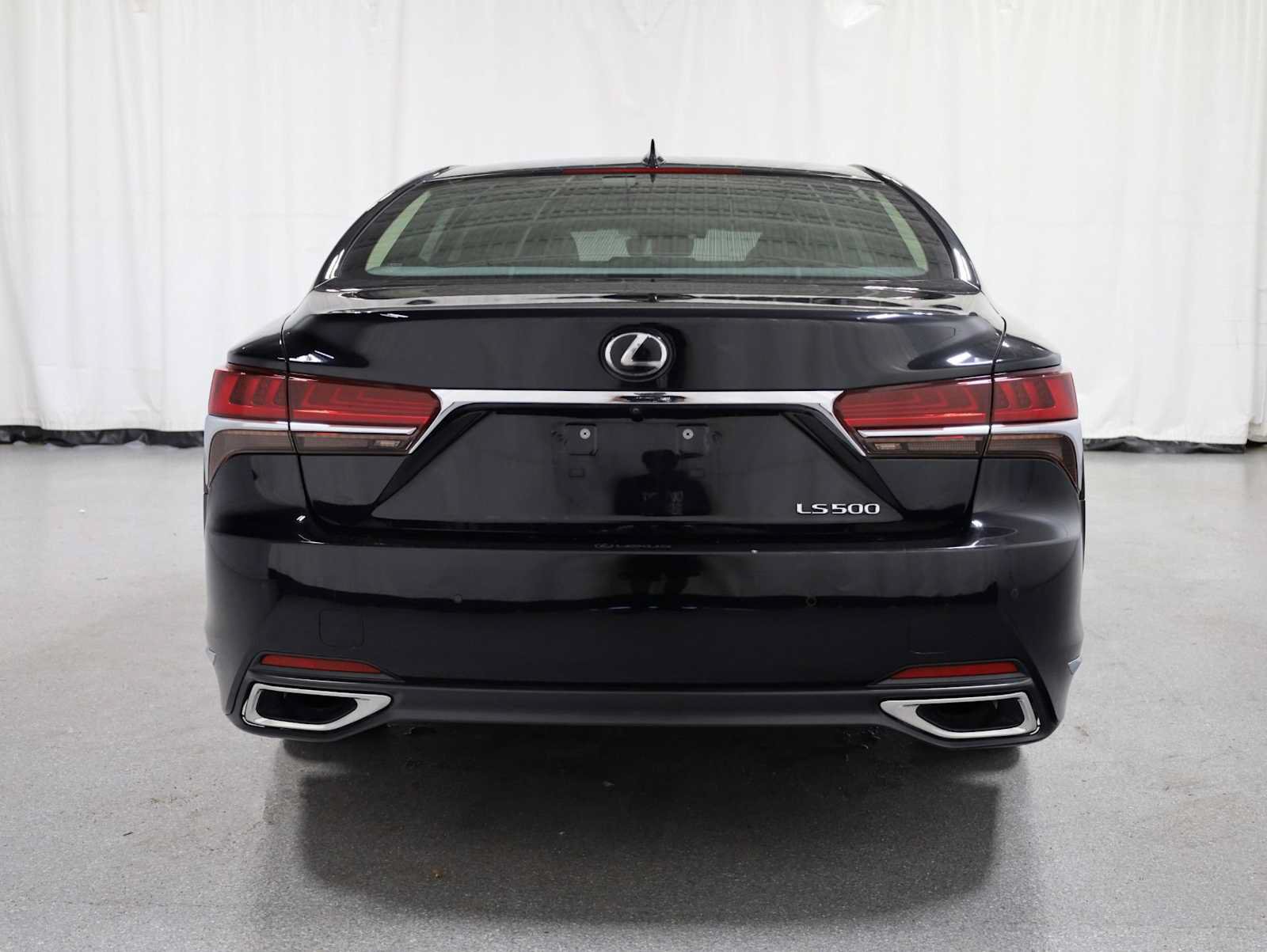 Used 2018 Lexus LS 500 w/ Interior Upgrade Package RWD image 7