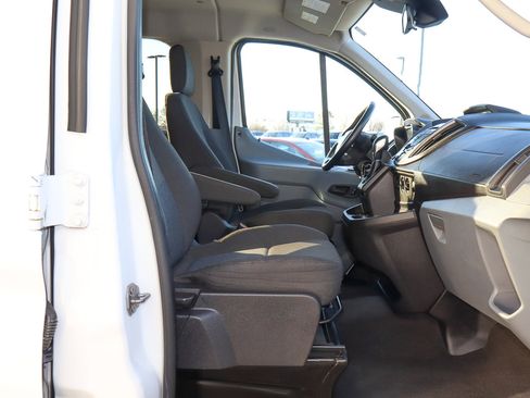 Used 2016 Ford Transit 350 XLT image 26