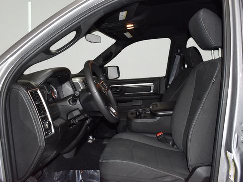Used 2024 RAM 1500 Warlock AWD/4WD image 22