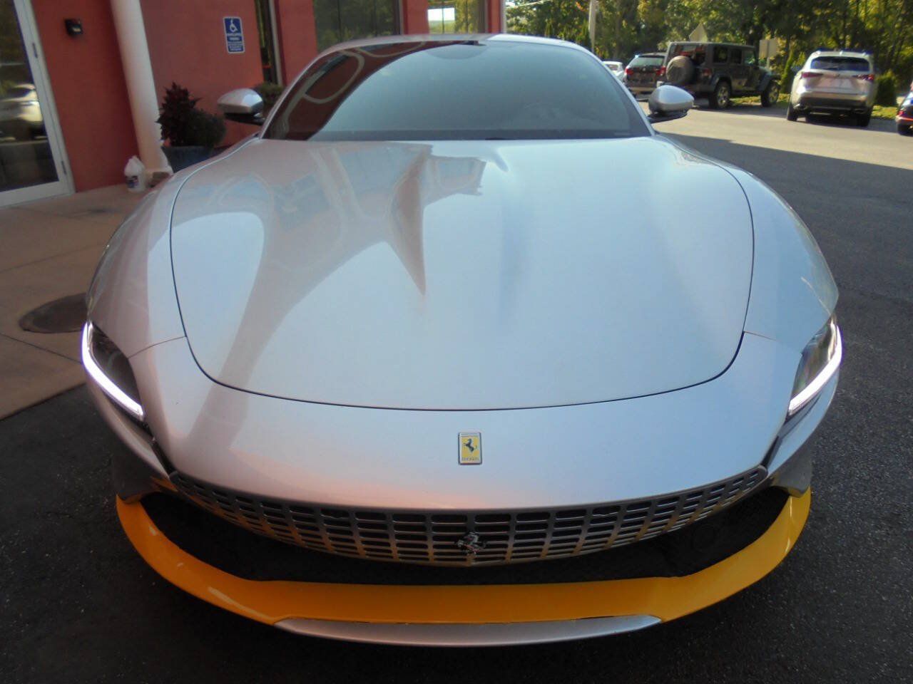 Used 2021 Ferrari Roma RWD image 27