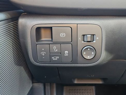 New 2025 Hyundai Ioniq 6 SEL image 20