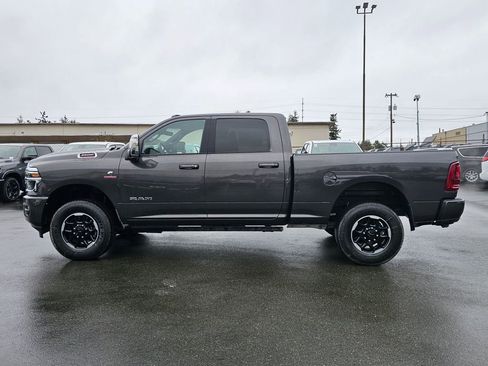 New 2025 RAM 3500 Laramie image 5