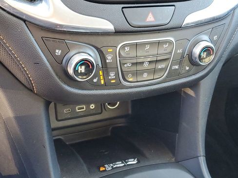 Used 2020 Chevrolet Equinox Premier image 18