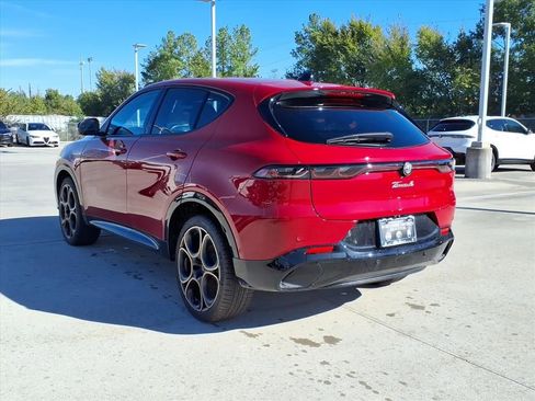 New 2025 Alfa Romeo Tonale image 9