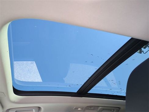 Used 2023 Volvo XC90 B5 Core w/ Protection Package Premier image 19