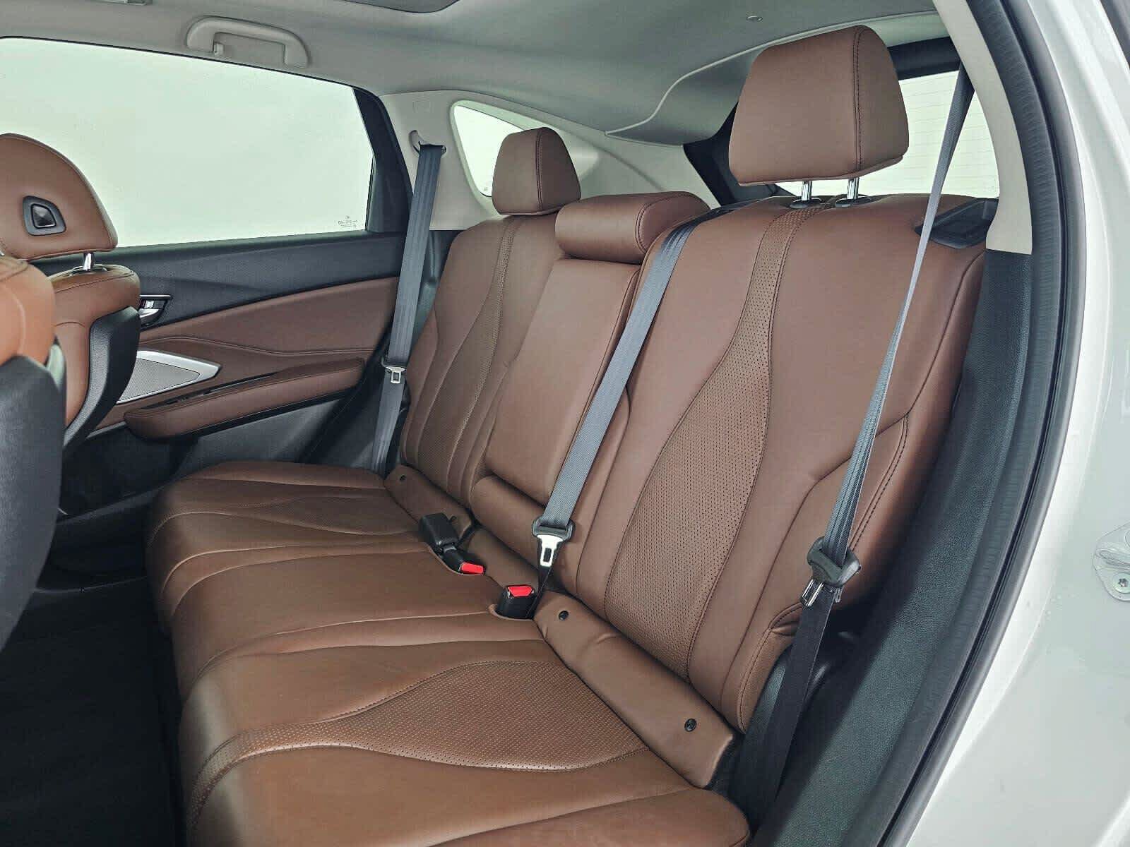 Used 2023 Acura RDX w/ Technology Package FWD image 17