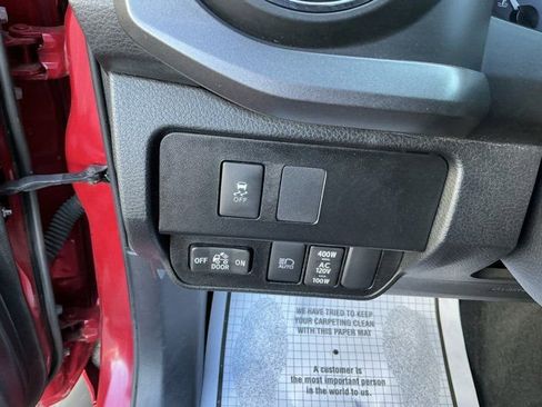 Used 2022 Toyota Tacoma TRD Off-Road w/ Technology Package image 22