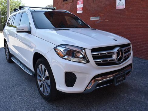 Used 2018 Mercedes-Benz GLS 450 4MATIC w/ Premium Package image 10